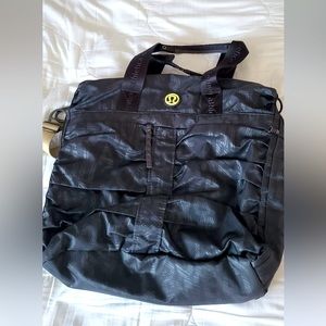 Lululemon Shoulder Bag, camo design